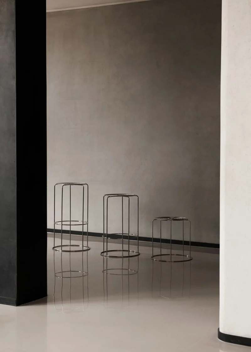 Tabouret de bar en acier poli miroir argenté 44x44x65cm Wire VP15 - &tradition