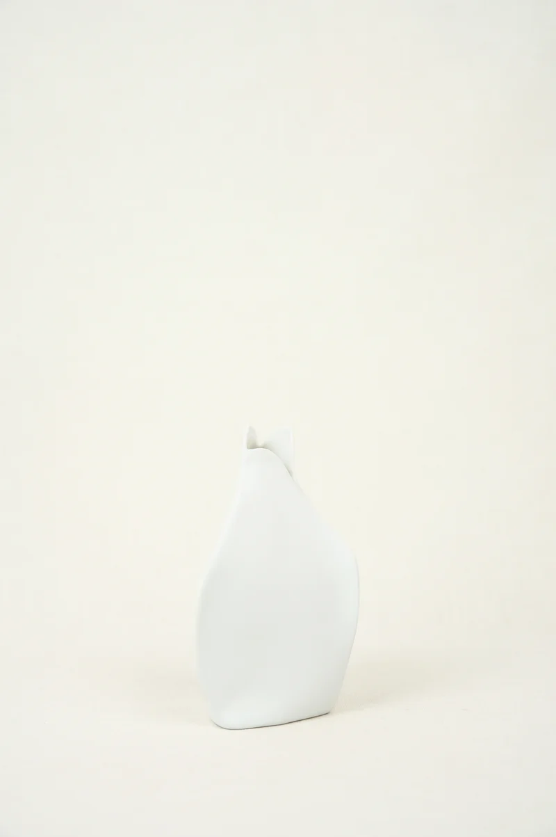 VASE FLOWER