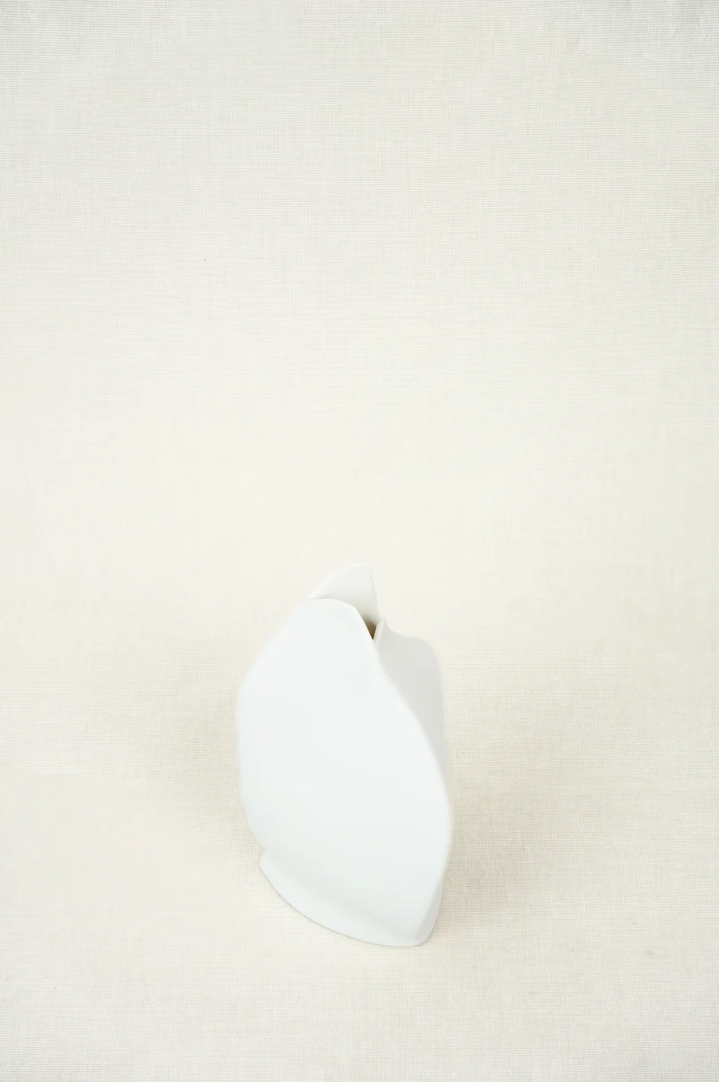 VASE FLOWER
