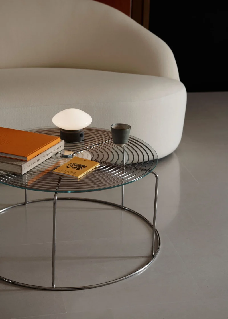 Table basse ronde en verre et acier poli miroir argenté 74x74x36cm Wire VP17 - &tradition