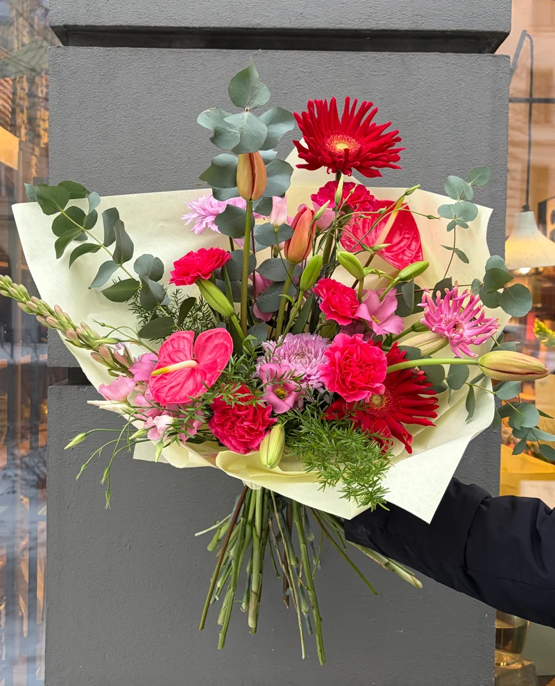 Blumenstrauß 75€