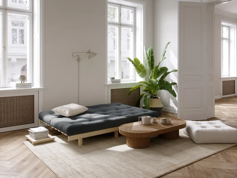 Canapé convertible en bois de pin et matelas bordeaux 130x200cm Lean - Karup Design