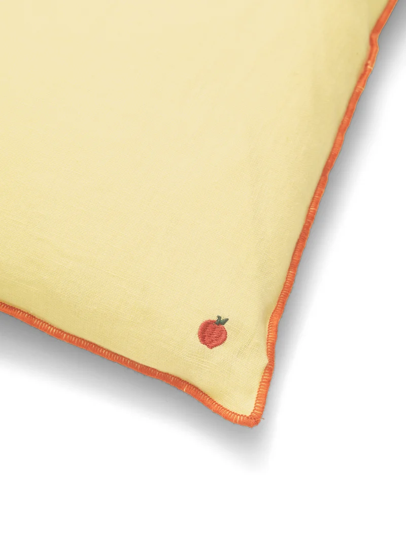 KISSEN CONTRAST LINEN