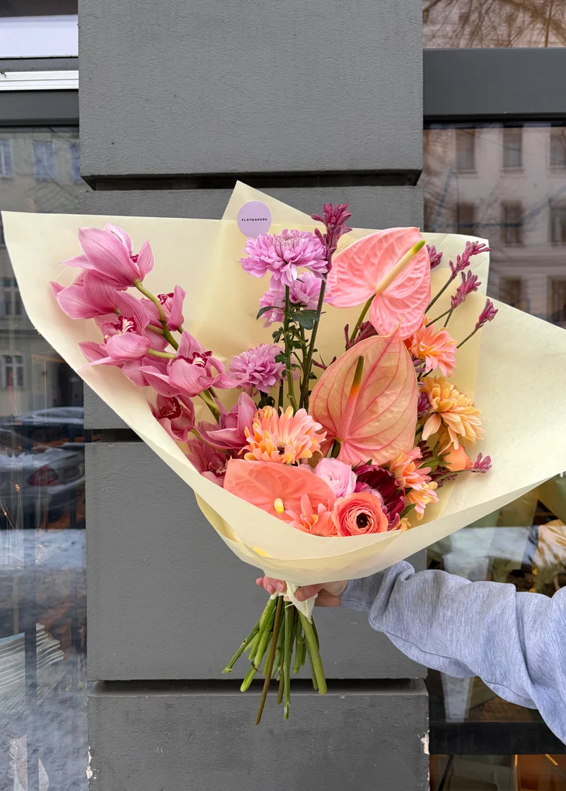 Blumenstrauß 90€
