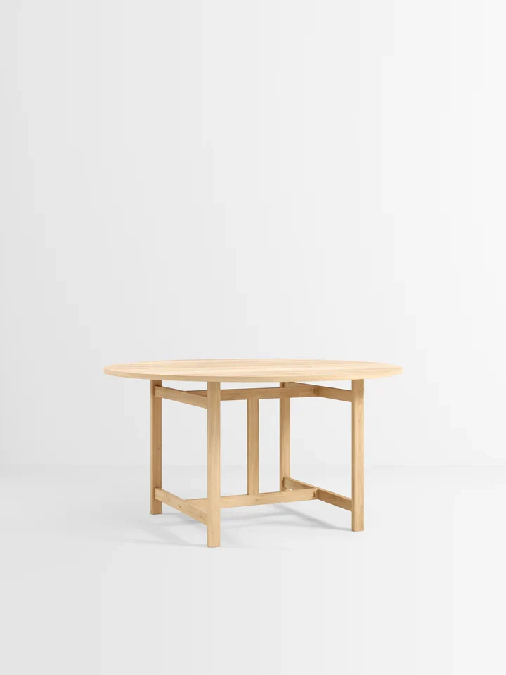 MOEBE - ROUND DINING TABLE - ø 140cm