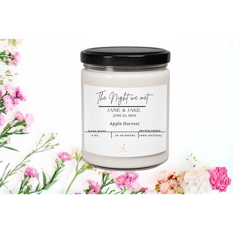 Personalized Scented Soy Candle Gifts, Perfect Gift for Candle Lovers, Hand Poured Scented Soy Candle, Minimalistic and Chic Home Fragrance