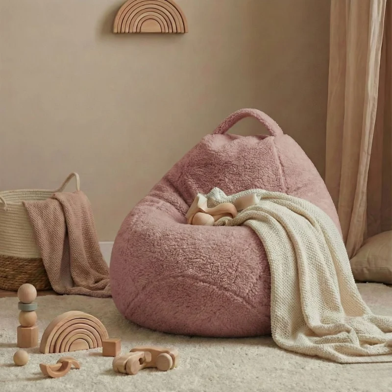 Kindersitzsack aus Teddystoff