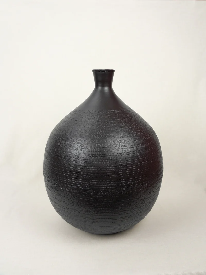 VASE REENA