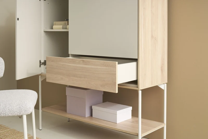 Highboard LABOE 03, Korpus und Fronten in Melamin, Eichefarbig Bianco hell und seidengrau