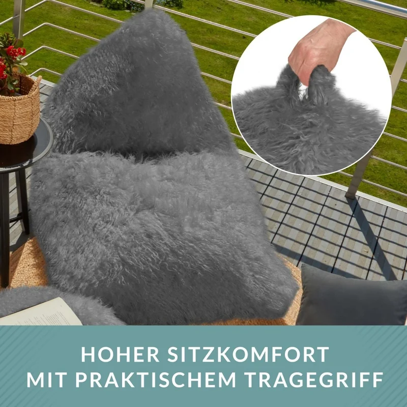 Triangle Sitzsack aus Kunstfell