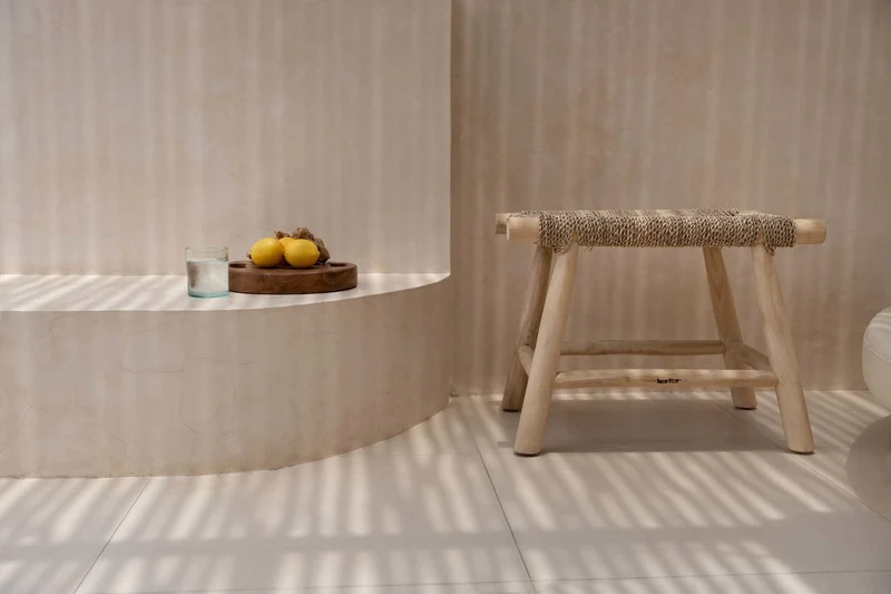 Banc en jonc de mer tressé naturel beige 60x40x45cm Porto - Bazar Bizar