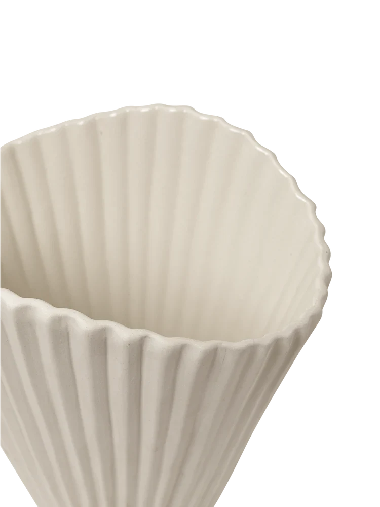 VASE FOUNTAIN
