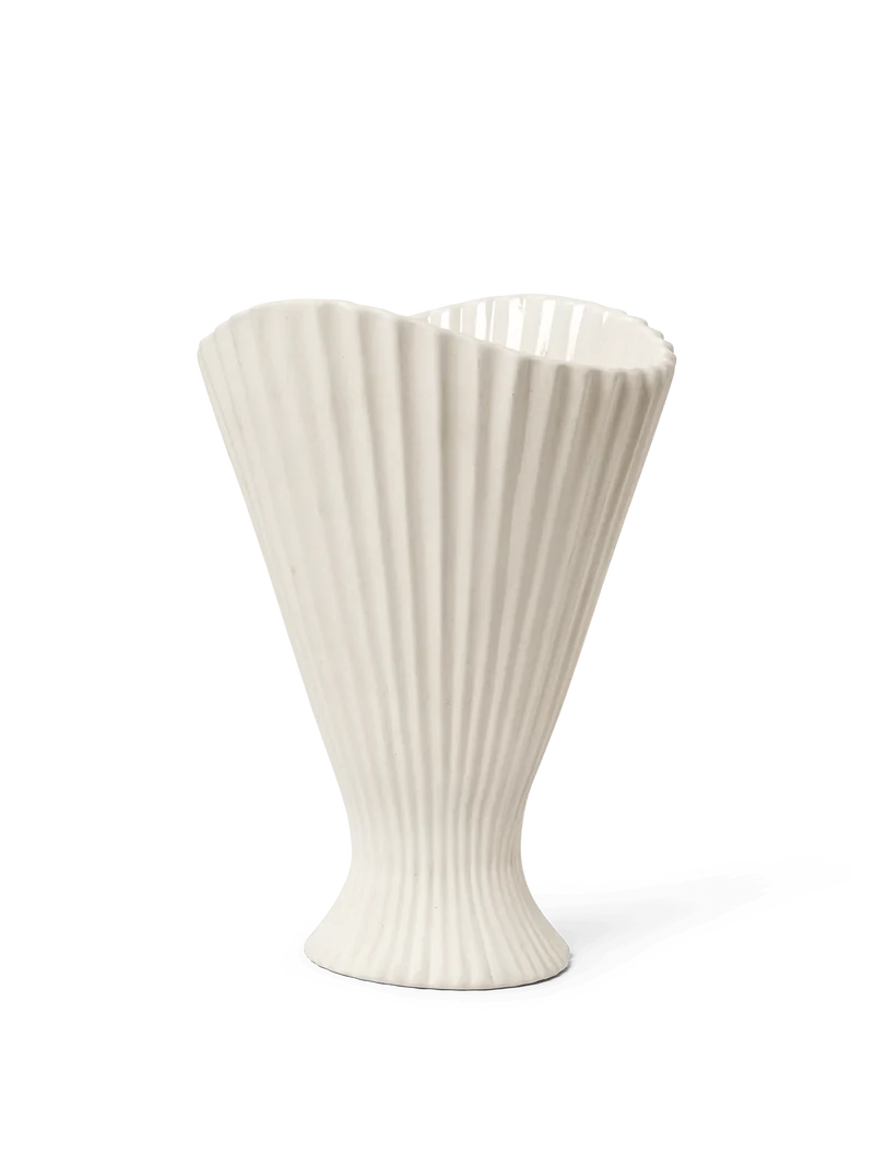 VASE FOUNTAIN