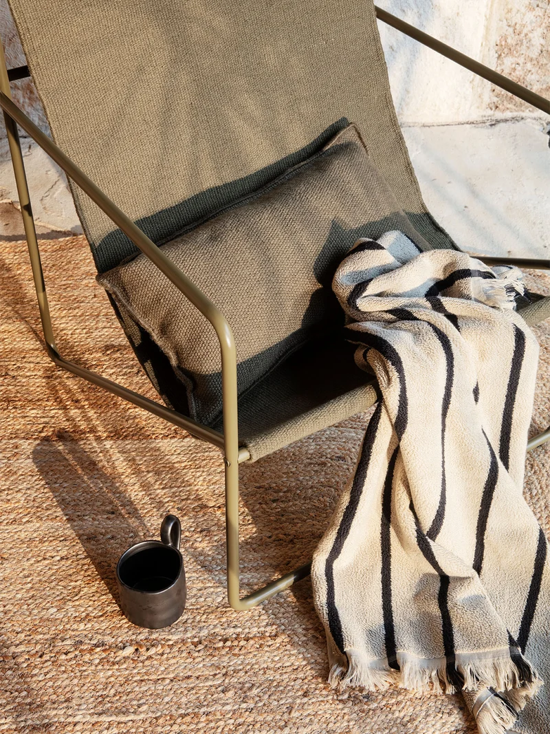 LOUNGE CHAIR DESERT
