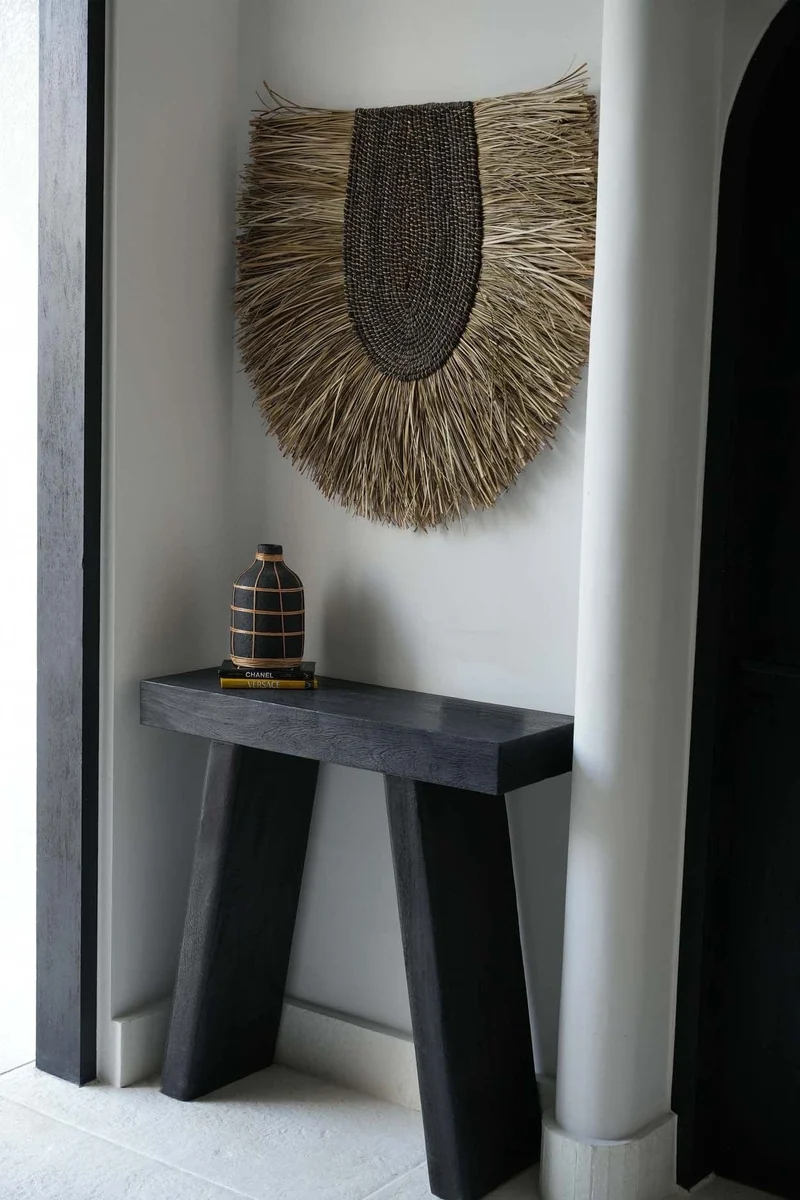 Console en teck massif noir 30x86x87cm Stance - Bazar Bizar