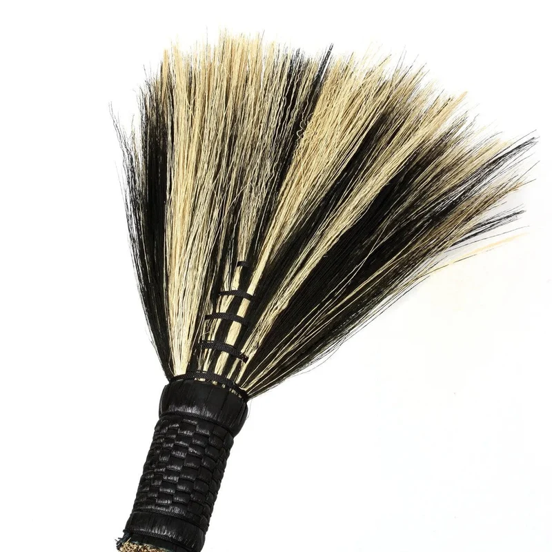 Balai en fibre tressée naturelle noire 130cm Big - Bazar Bizar