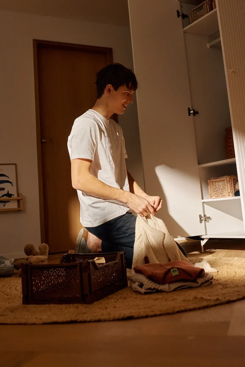 Flexa Saga Kleiderschrank, 2 Türen mit Rillen Weiss