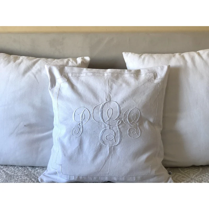Snazzy Living White Accent Throw Pillows