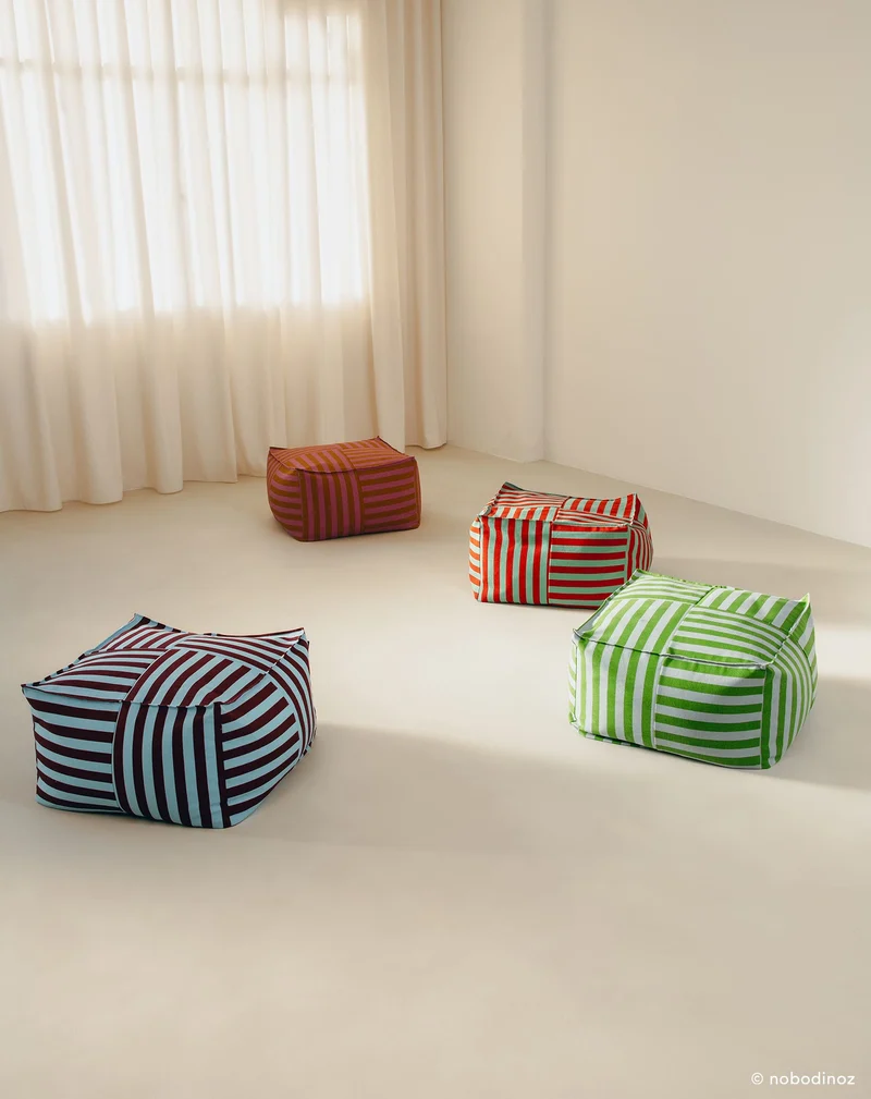 Nobodinoz Sitzpouf Otto Grün Blau gestreift