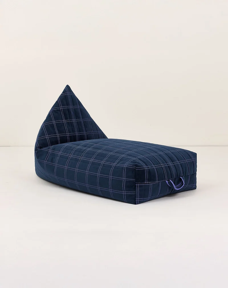 Nobodinoz langer Sitzsack Oasis Eco-Velvet Kindergrösse Grün