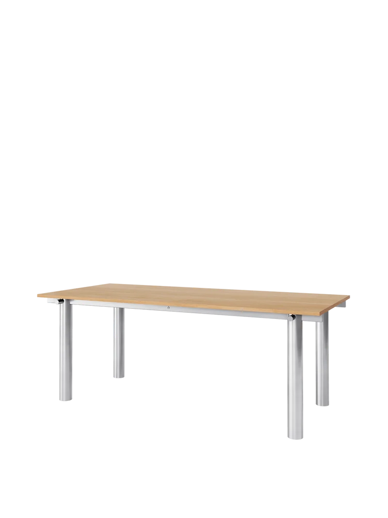 Table à manger rectangulaire en acier inoxydable brossé et chêne naturel vernis 200 x 90 cm Atura - Ferm Living