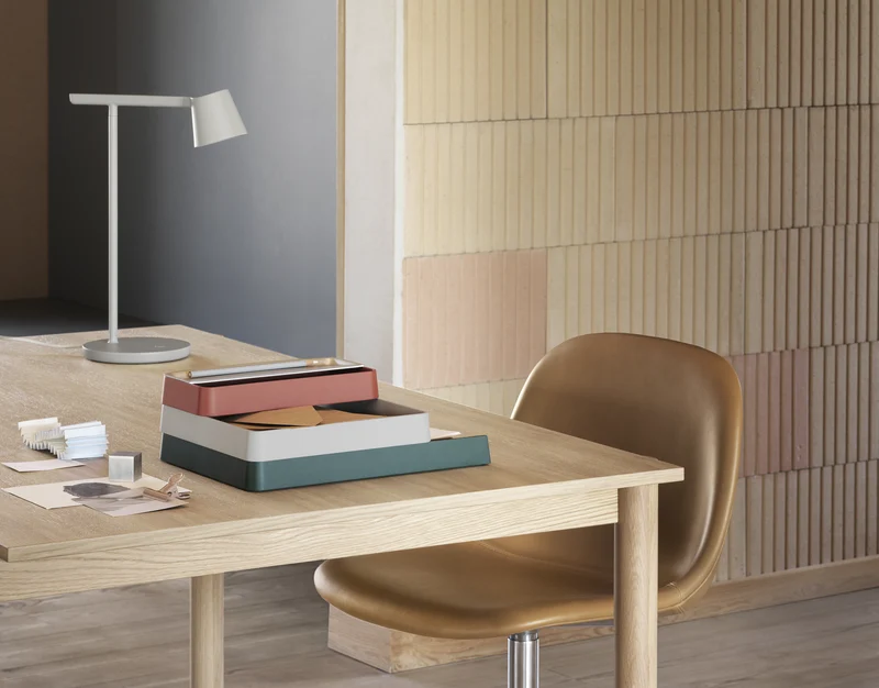 Muuto Arrange Schreibtisch-Organizer 12 x 25 cm Hellblau