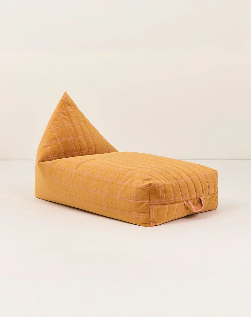 Nobodinoz langer Sitzsack Oasis Eco-Velvet Kindergrösse Variante 8084