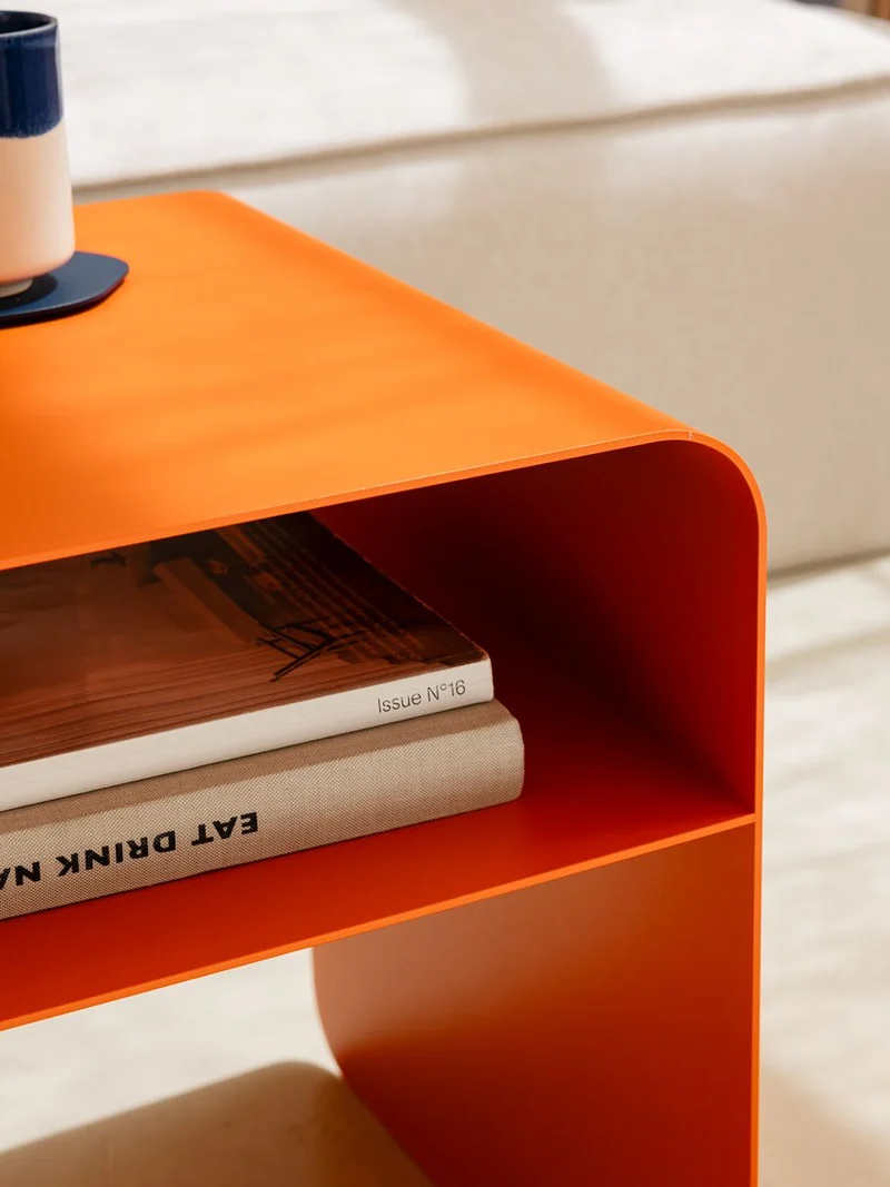 Table de chevet en acier orange sprizz 58x42x30cm Damio - Metallbude