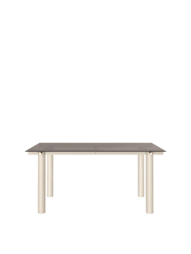 Table à manger rectangulaire en acier beige et verre teinté foncé 160 x 90 cm Atura - Ferm Living