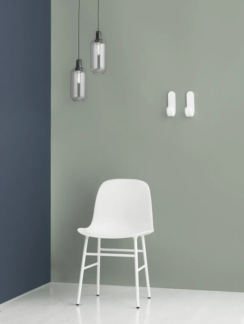 Chaise en acier et pp blanc Form - Normann Copenhagen