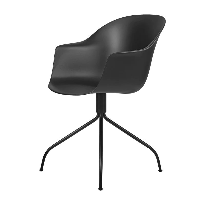 Chaise de bureau noire à base mate pivotante Bat - Gubi