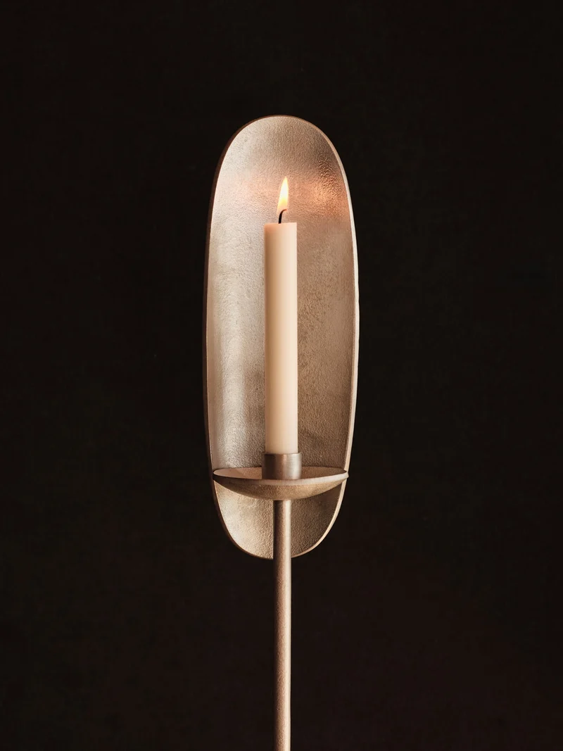 Bougeoir sur pied en aluminium moulé recyclé Agapé - Ferm Living
