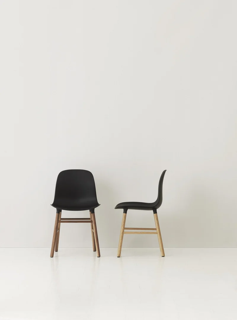 Chaise en chêne naturel et pp noir Form - Normann Copenhagen