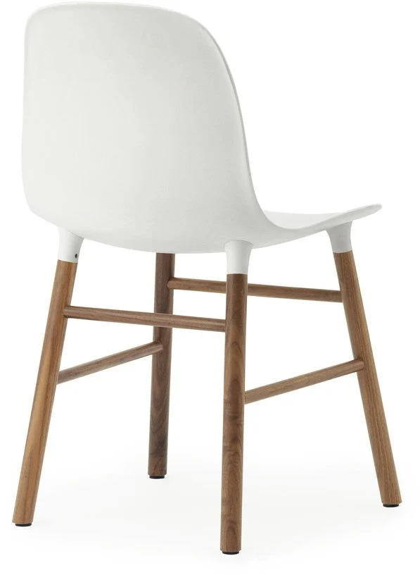 Chaise en noyer naturel et pp blanc Form - Normann Copenhagen