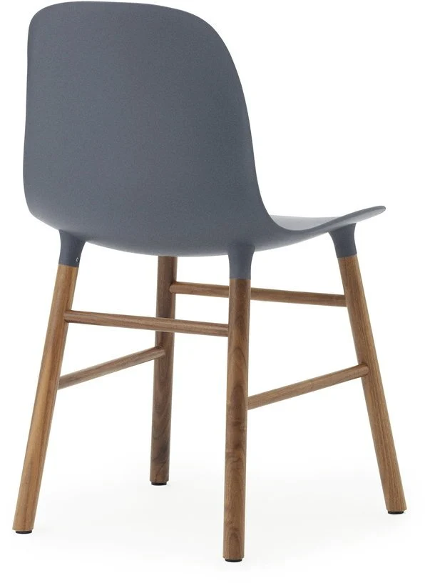 Chaise en noyer naturel et pp bleu Form - Normann Copenhagen