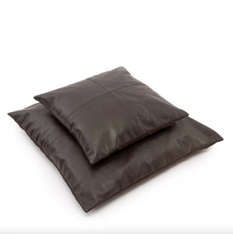 Housse de coussin en cuir 40 x 40 cm chocolat - Bazar Bizar