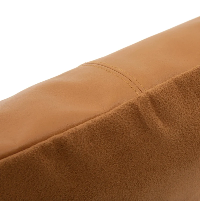 Housse de coussin à 4 panneaux en cuir 40 x 40 cm camel - Bazar Bizar