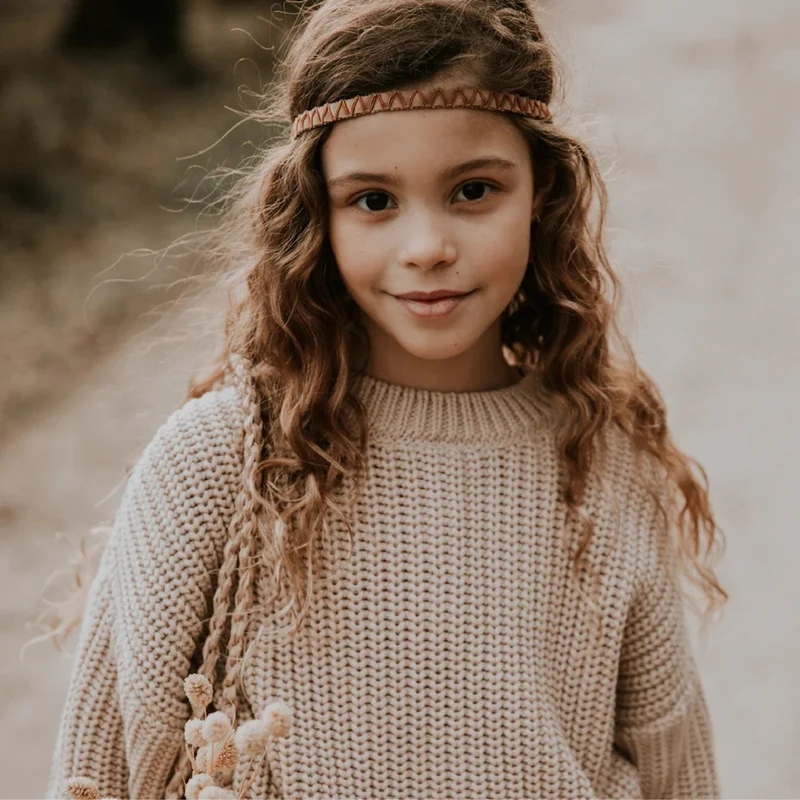 CHUNKY KNITTED SWEATER