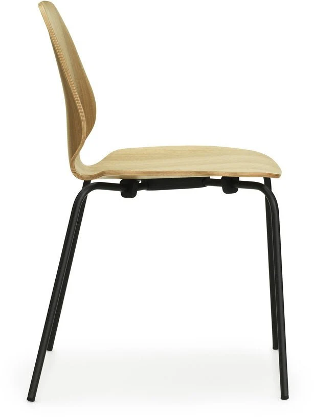 Chaise en chêne et piètement noir My Chair Oak - Normann Copenhagen
