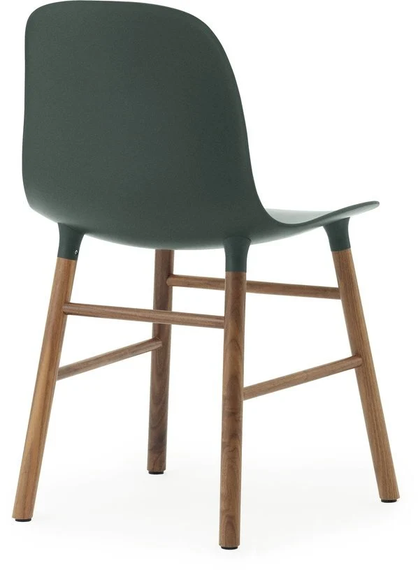 Chaise en noyer naturel et pp vert Form - Normann Copenhagen