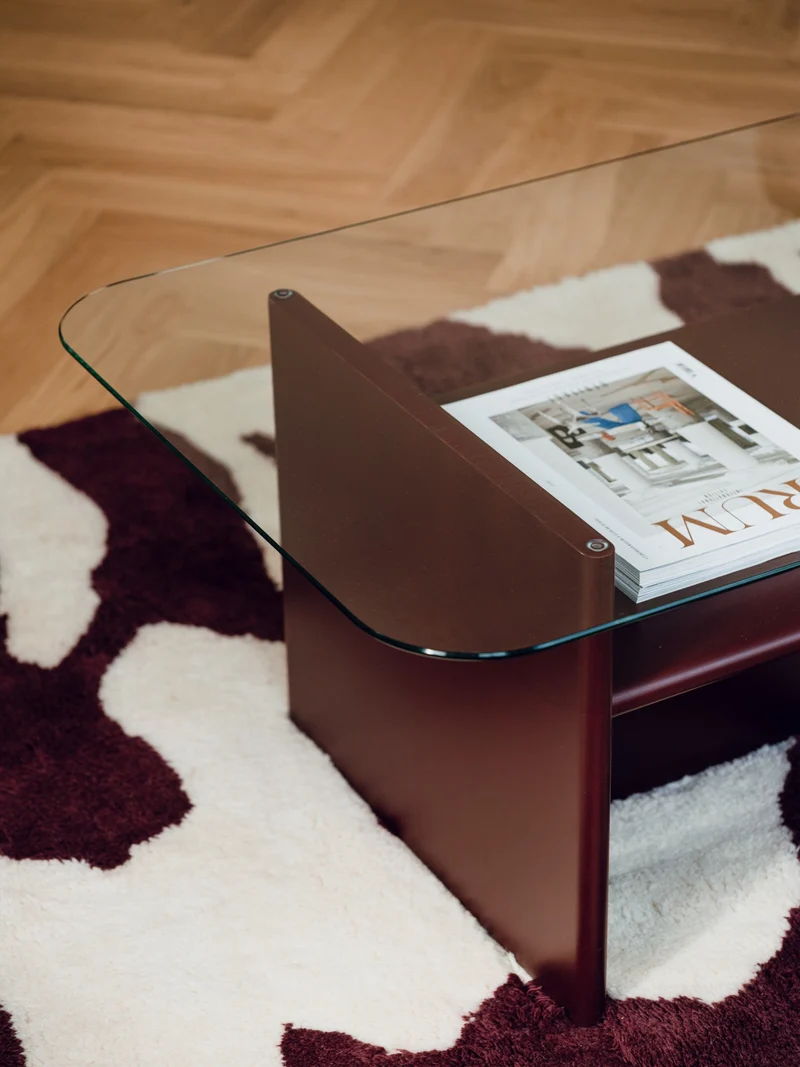 Table basse rectangulaire en bois bordeaux 110x63 cm Tovo - noo.ma
