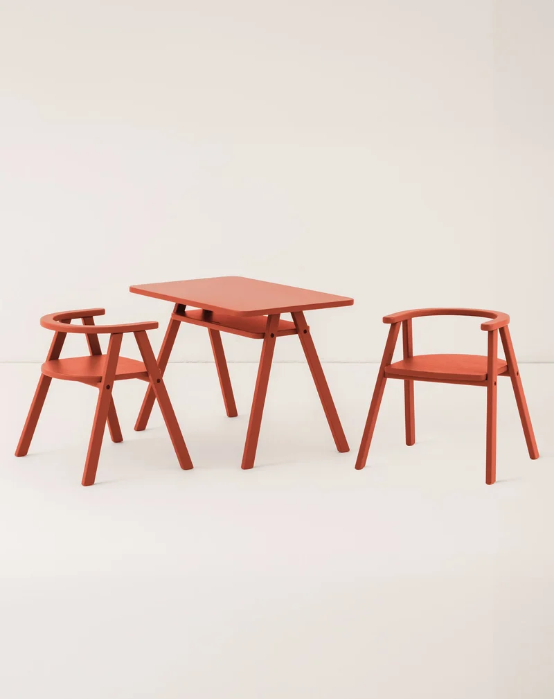 Nobodinoz Growing Green Kindertisch mit 2 Stühlen Rot