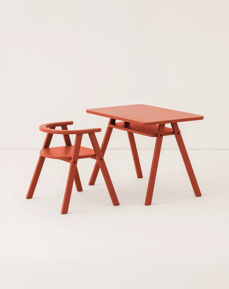 Nobodinoz Growing Green Kindertisch mit 1 Stuhl Rot