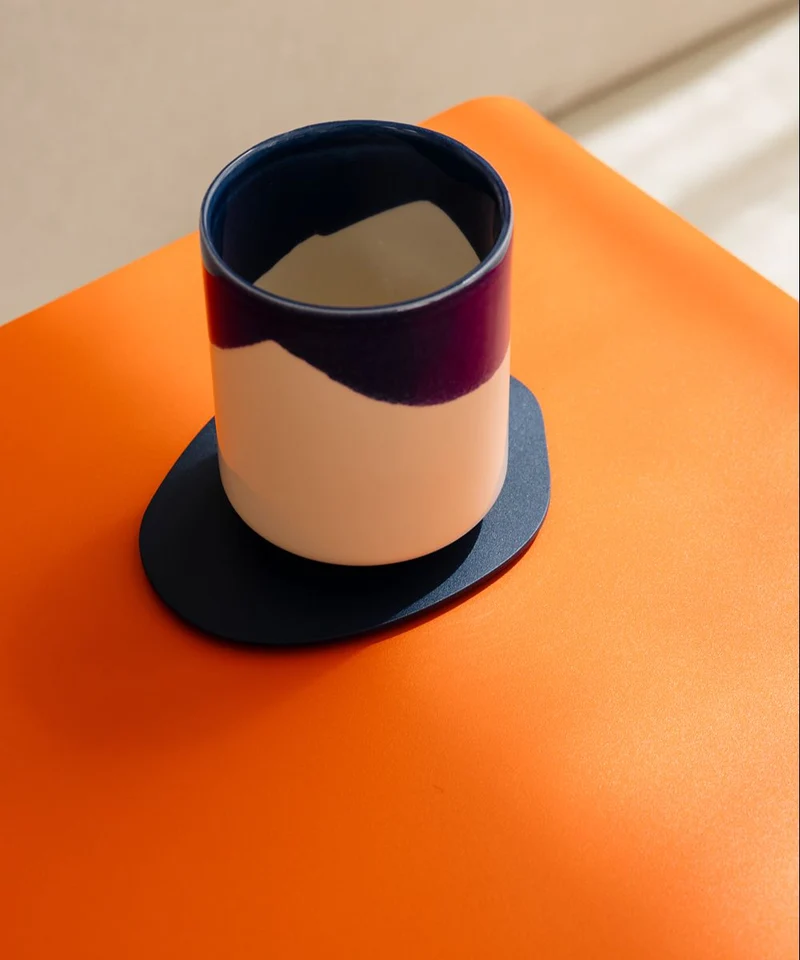 Table d'appoint à roulettes en acier orange sprizz 40x30x43,5cm Juno - Metallbude