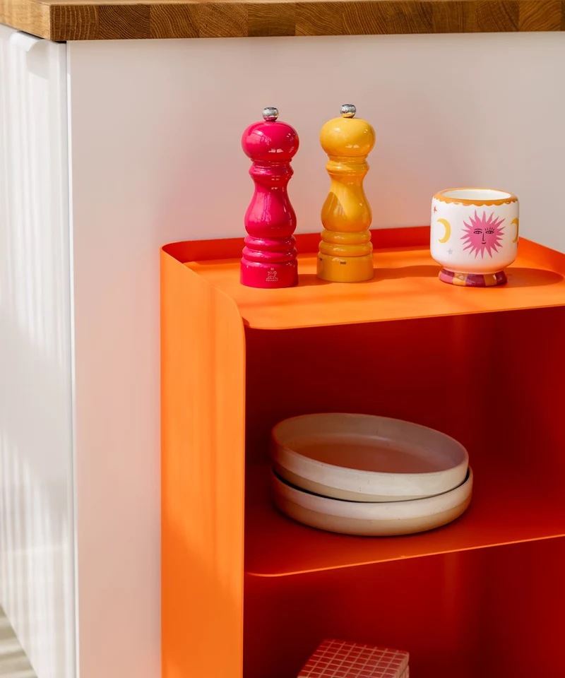 Table d'appoint à roulettes deux étages en acier orange sprizz 40x30x67,5cm Juno - Metallbude