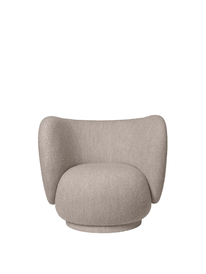 Fauteuil pour enfant en tissu bouclé beige Rico - Ferm Living