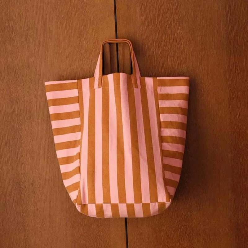 ELISABETH TOTE BAG - CARAMEL / STRAWBERRY STRIPES
