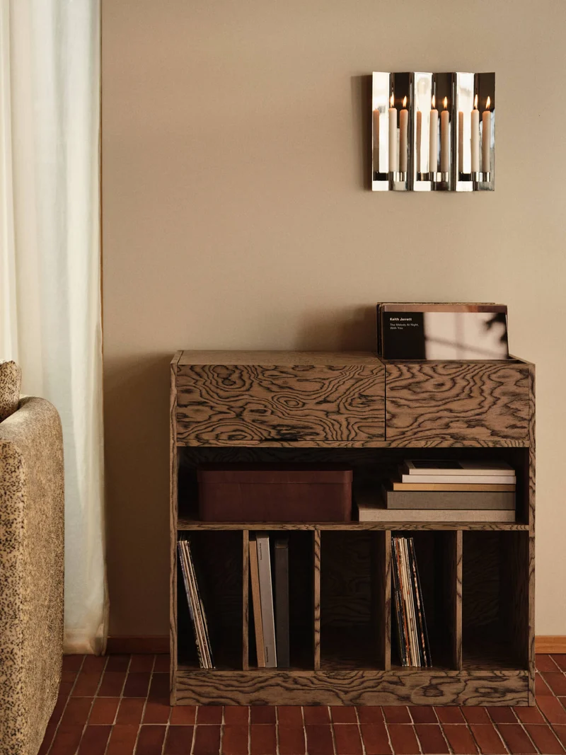 Meuble cabinet en pin gris vernis 45 x 86 x 81 cm Cabri - Ferm Living