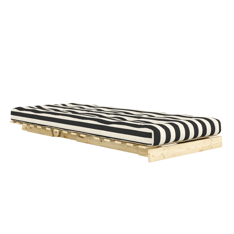 Canapé-lit en pin massif avec matelas rayé blanc et noir 90x200cm Raw roots - Karup Design