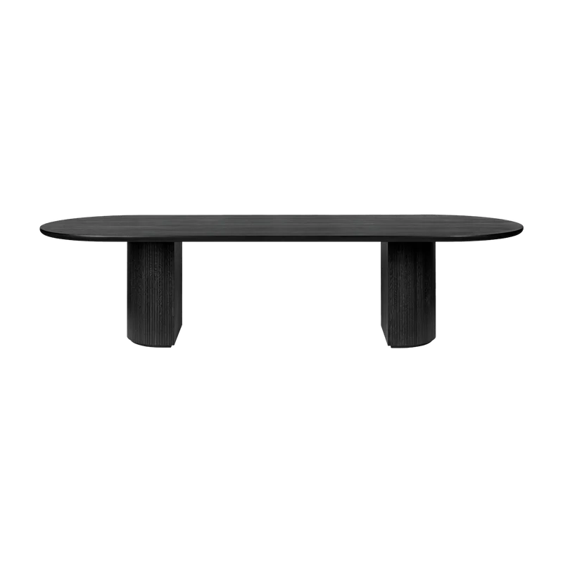 Table à manger en chêne massif noir Moon - Gubi